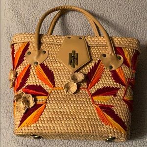 Vintage Bahamas Basket Weave Purse